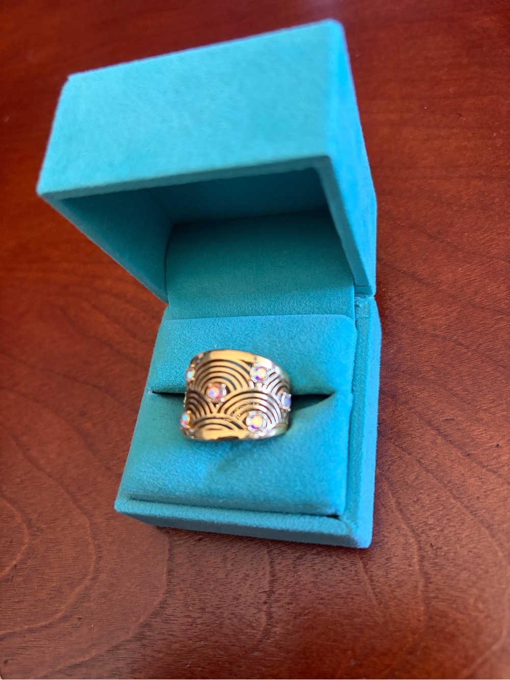 Kurt Geiger London Southbank Crystal Band Ring